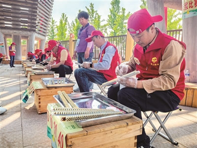 股神配资 北京市密云区总工会举办“工匠杯”养蜂技能大赛